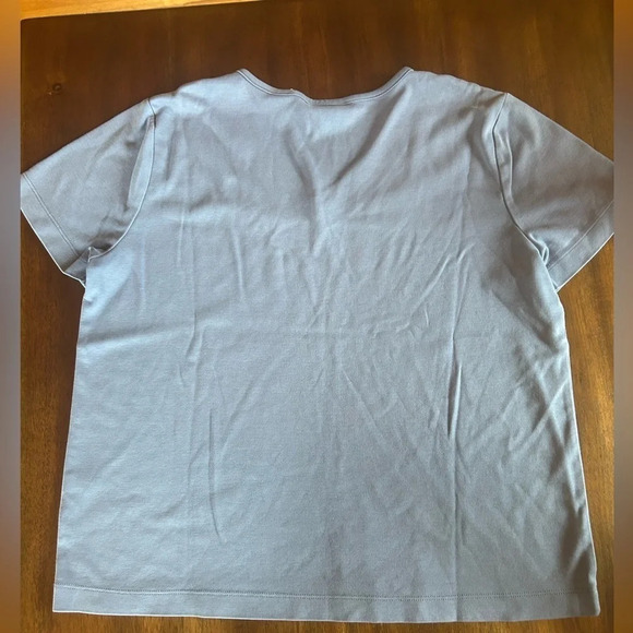 Orvis Women’s Size Medium Shirt - Picture 2 of 3